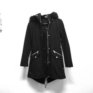 GUESS women’s black jacket/coat